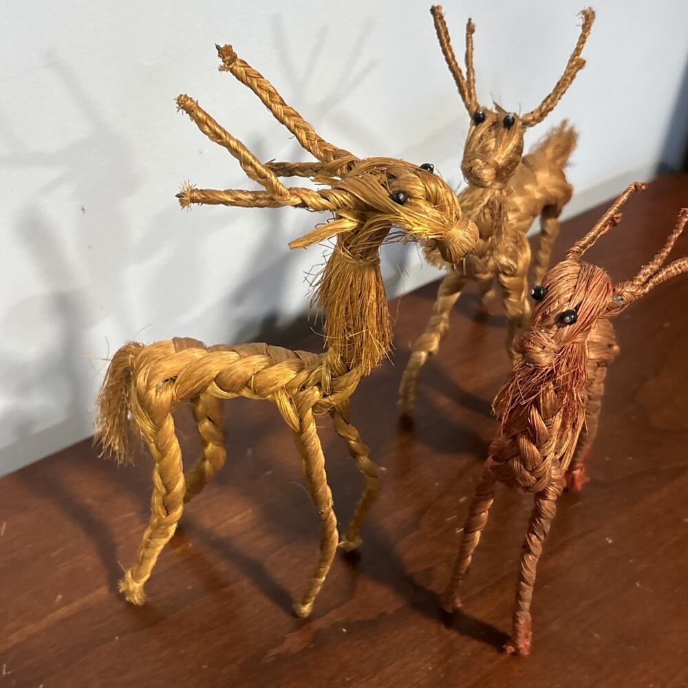 Vintage Reindeer Christmas Handcrafted Of Rope Figure Sculpture Taiwan Lot of 3 - Picture 3 of 9